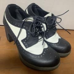 Dr. Martensバイカラー ウィングチップ ブーティ レースアップのサムネイル