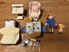 マドレーヌちゃん　お人形と家具のサムネイル