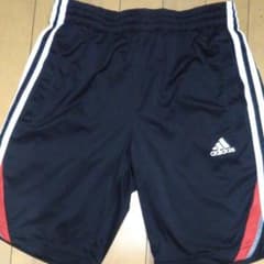 adidas アディダス ハーフパンツのサムネイル