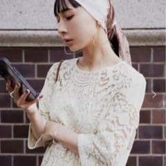 極美品⭐︎AMERI　ジャガードラッセルレースドレス　白系　M 極美品⭐︎AMERI ジャガードラッセルレースドレス 白系 M - メルカリ