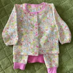 ハローキティ　パジャマのサムネイル