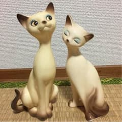 値下げしました！猫の置物のサムネイル