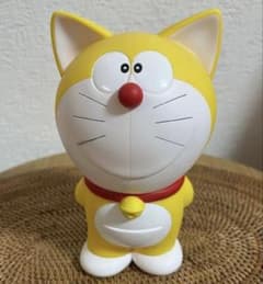 メディコムトイ　VCD ドラえもん　耳付き　黄色　完売品 メディコムトイ VCD ドラえもん 耳付き 黄色 完売品 - メルカリ