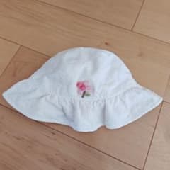 familiar 花刺繍 コットンハット 55cmのサムネイル
