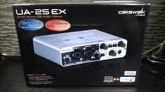 Roland UA-25EXCW　オーディオインターフェースのサムネイル