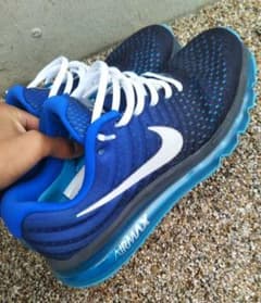 NIKE　AIRMAX2017のサムネイル