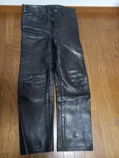 Aero Leatherのホースハイド、エアロレザー馬皮、ホースレザー、革パン、のサムネイル