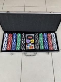 ポーカーセットのサムネイル