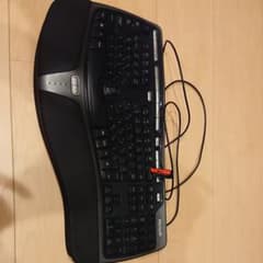 Microsoft NATURAL ERGONOMIC KEYBOARD 40…のサムネイル