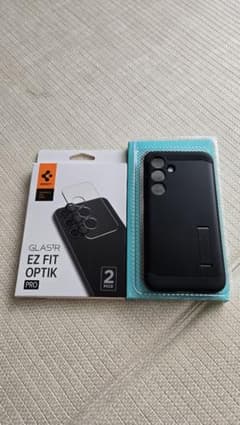 Spigen Galaxy S24 ケース タフ・アーマーとレンズ保護ガラスのサムネイル