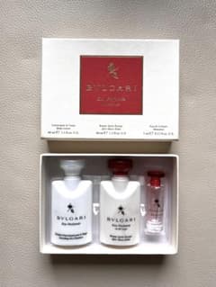 未使用 廃盤 BVLGARI オ・パフメ テ ルージュ ミニ香水セット 箱付