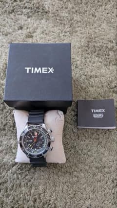 TIMEX クォーツ 腕時計 ブラック　ジャンク品