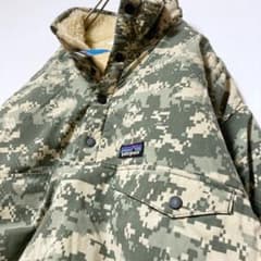 幻級 新品 patagonia デジカモ リバーシブルスナップT MARS - メルカリ