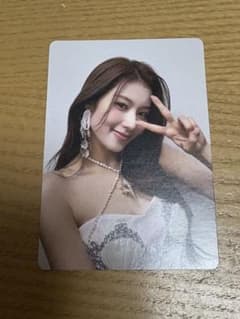 即購入❌　　TWICE DIVE タワレコ　ラキドロ　サナ　トレカのサムネイル