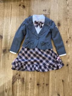 キャサリ様専用メゾピアノ　入学式　スーツ　120のサムネイル