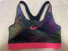 NIKE ナイキ スポーツブラ　Mサイズのサムネイル