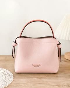 トートバッグ kate spadeのサムネイル