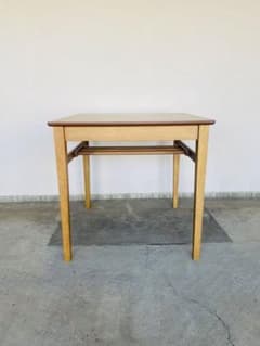 関家具 ナチュラル木製正方形ダイニングテーブル - メルカリ