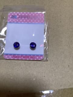 マグネット式ピアス(濃い目のアメジスト風)