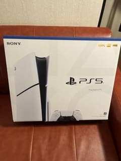 新型 PlayStation 5 slim CFI-2000A01 本体のサムネイル