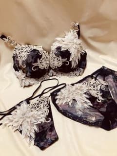 サルート 店舗限定 アールデコ F70/M 3点セット KO 新品未使用 タグ付 サルート 店舗限定 アールデコ F70/M 3点セット KO 新品未使用 タグ付