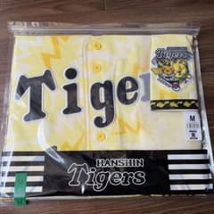 阪神タイガース ユニフォーム Mサイズ ピカチュウ ポケモン - メルカリ
