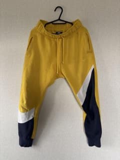 ナイキ スウェットパンツ メンズ XS イエロー ジョガーのサムネイル