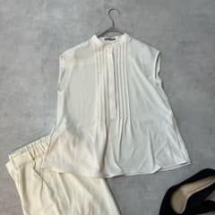 《25ss 美品》セオリーリュクス ブラウス ノースリーブ アイボリー　S32のサムネイル