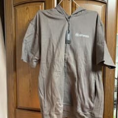 Lサイズ半袖パーカーのサムネイル