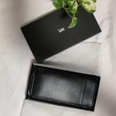 Lee 長財布 ブラック ラウンドファスナーのサムネイル