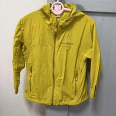 える様 mont-bell フード付きジャケット 110 イエローのサムネイル