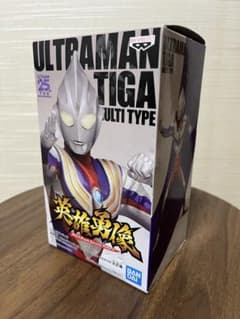 英雄勇像　ウルトラマンティガ