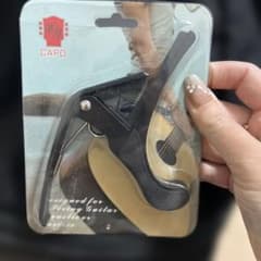 アコースティックギター用カポタスト ブラックのサムネイル