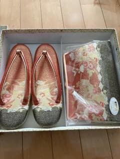 成人式用　草履とバッグのセットのサムネイル