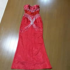 ロングドレスのサムネイル