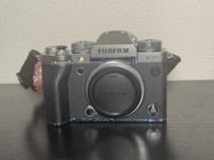 ■シャッター数少なめ極上品■ FUJIFILM X-T5 ボディ シルバーのサムネイル