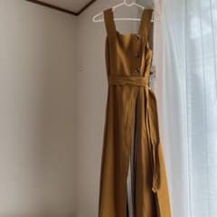 新品 タグ付き ワンピースのサムネイル