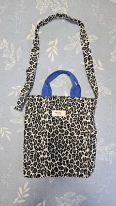 美品♢niko and... レオパード柄 2WAY ショルダーバッグのサムネイル