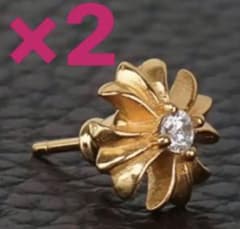 22k  スタッドピアス　chプラス　ワンダイヤ　両耳セットのサムネイル