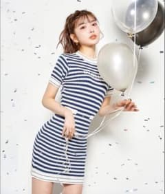 DARICH ボーダー柄 半袖 ニットワンピース　Sのサムネイル