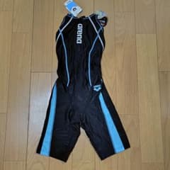 新品未使用　arena タフスーツフレックス　水着 FSA-8651W Mサイズ 新品未使用 arena タフスーツフレックス 水着 FSA-8651W Mサイズ
