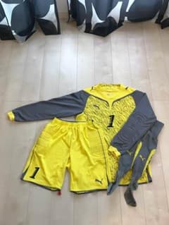 プーマ ゴールキーパーシャツパンツソックスセットのサムネイル