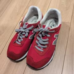 New Balance レッド スニーカーのサムネイル