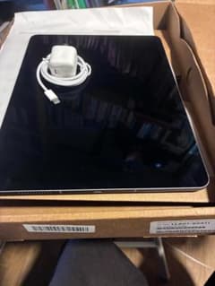 iPad Air 13インチ(M3) WiFi+Cellular 256GB