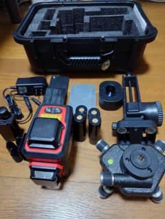 美品！テクノ販売   ST-GS3D フルライン グリーンレーザー墨出し器のサムネイル