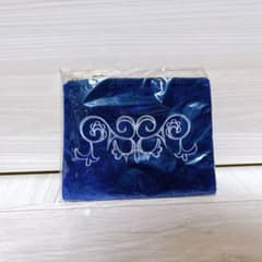 ゴールデンカムイ展　金カム アシリパ ベロア刺繍ポーチのサムネイル