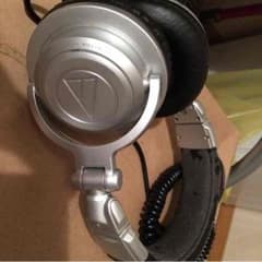 ヘッドフォンのサムネイル