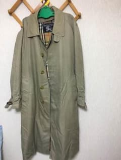 Burberryコートのサムネイル