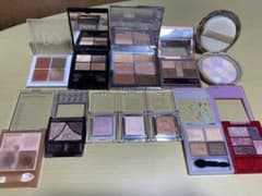 アイシャドウパレット　まとめ売りのサムネイル