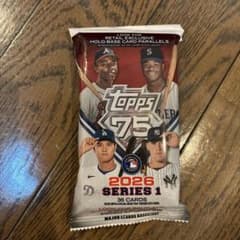 Topps 2026 Series 2 MLB トレーディングカード パックのサムネイル